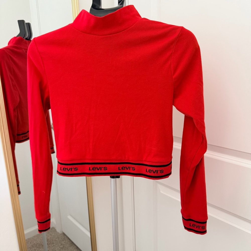 Levi's Bold Red Crop Top